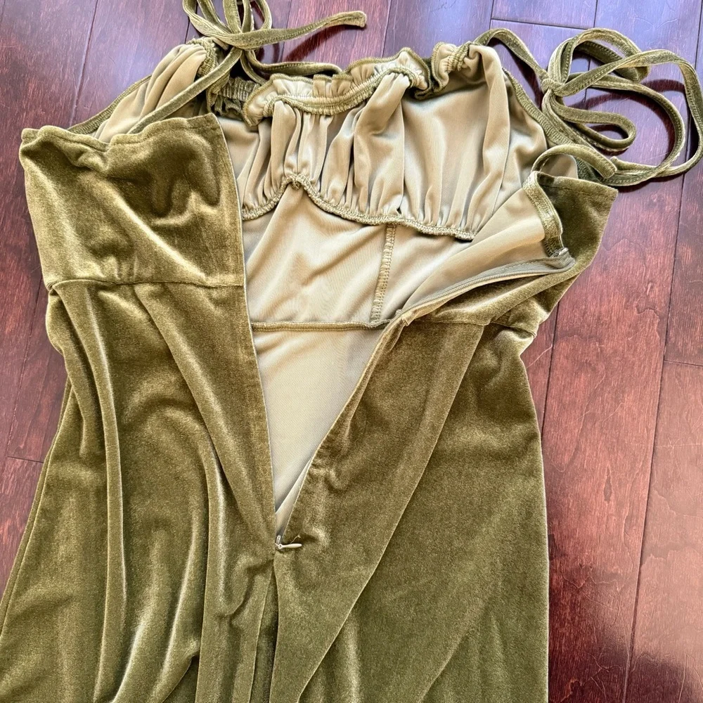 Cider Velvet Tie Shoulder Midi Dress Green Women's Size M Stretch cottage core - Picture 4 of 6